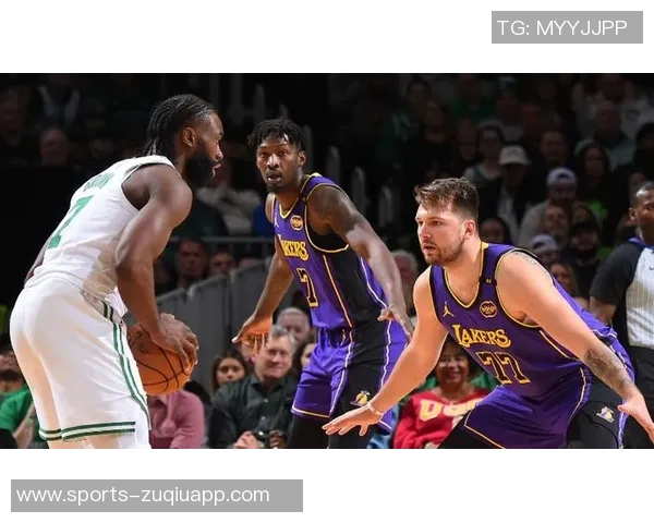 阴阳快船与湖人防守的微妙关系雷迪克用词引发小范对保罗的回忆