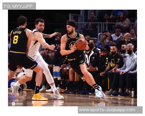 马克西半场表现惊艳10投8中狂砍23分3抢断三分球命中率高达667