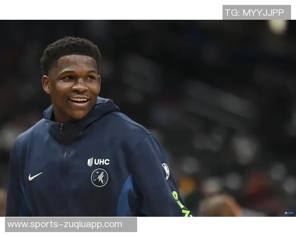 芬奇谈球队表现称戈贝尔发挥出色输球原因在于进攻端不力 芬奇谈球队表现称戈贝尔发挥出色输球原因在于进攻端不力