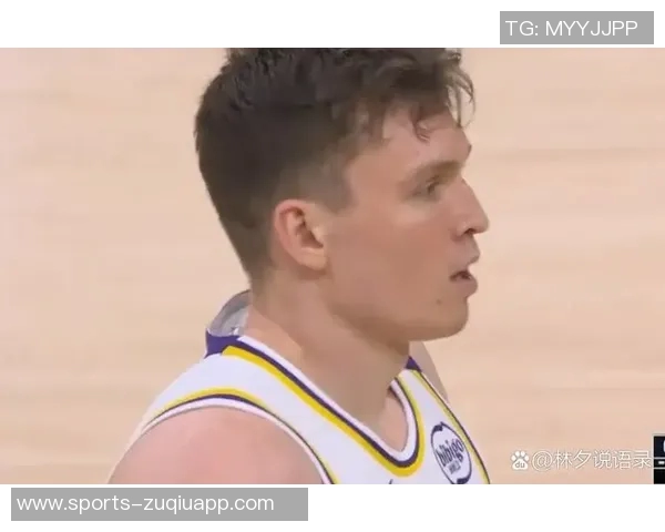 八村塁谈与东契奇的友谊:年龄差距让我们相处更加轻松自然 八村塁谈与东契奇的友谊:年龄差距让我们相处更加轻松自然