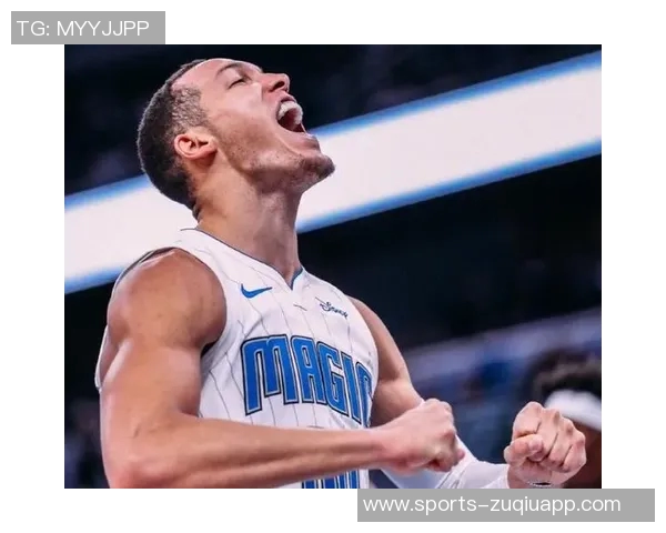 阿隆戈登新纹身惊艳亮相双黑臂环引发球迷热议